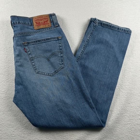 Levis 505 Jeans Mens 34x29 (tag 35x30) Relaxed Fit Light Wash Denim Faded - Picture 1 of 7
